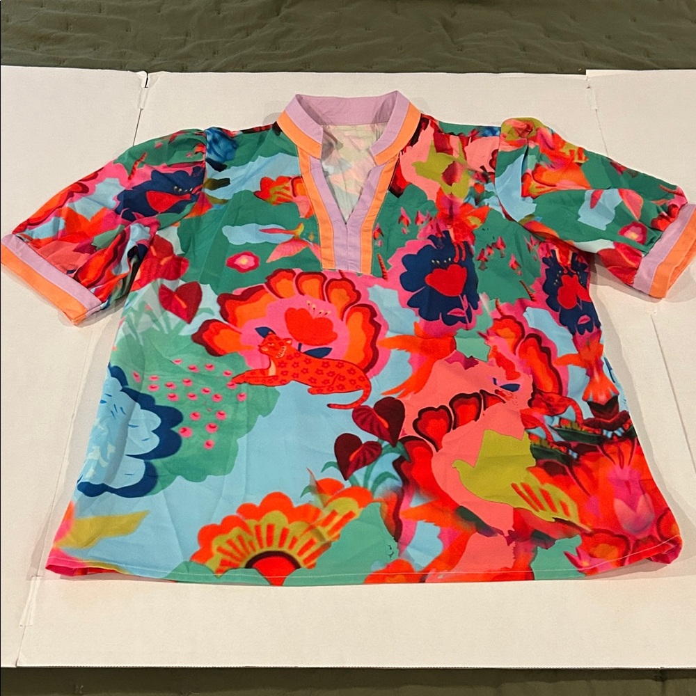 Boutique blouse size large blue green pink floral